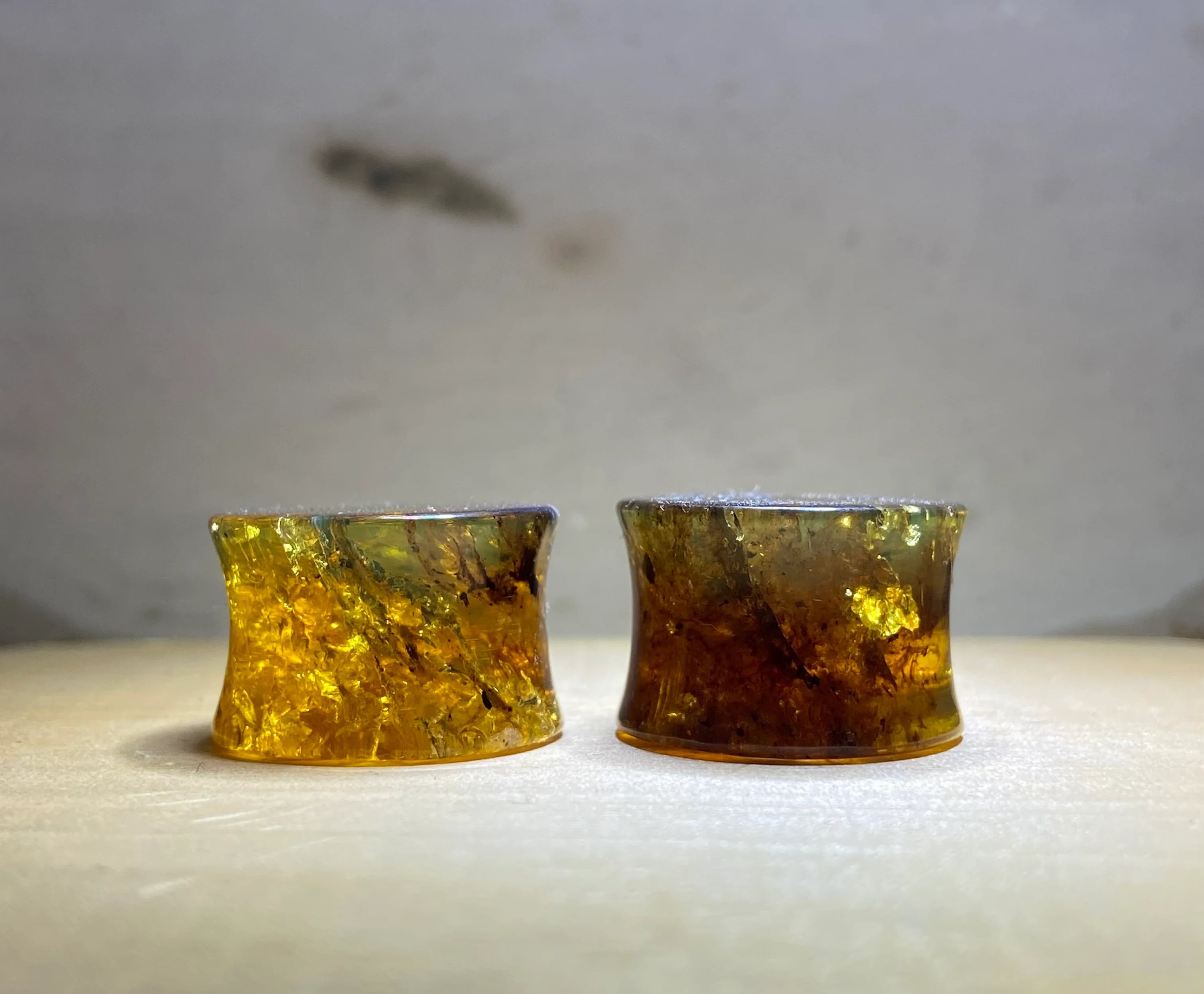 Double Flare Genuine Amber Plugs - Image 5