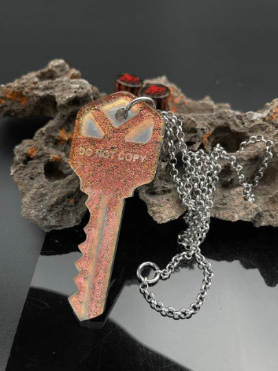 Anarkey Pendant Necklace by Gorilla Glass - Image 4