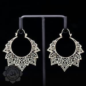 Brass Hoja Earrings by Peoples Jewelry - Image 3