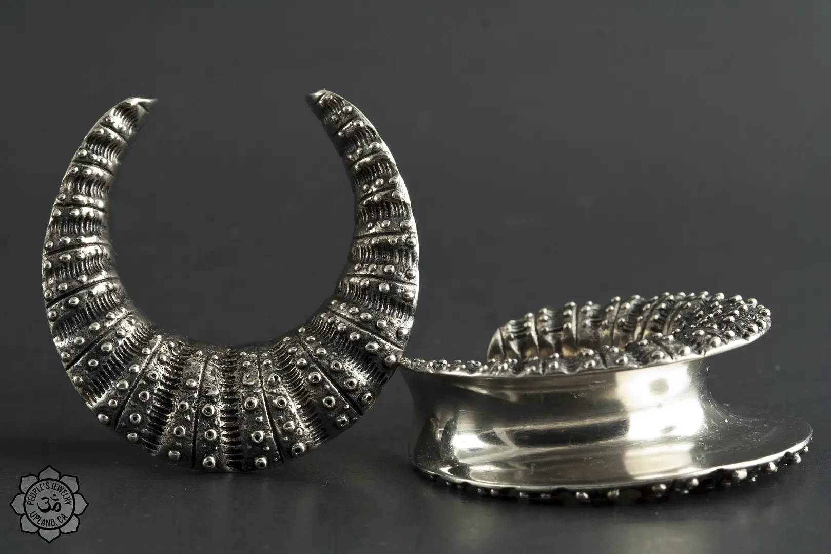 Brass Reptile Saddle Spreaders by Peoples Jewelry - Image 5