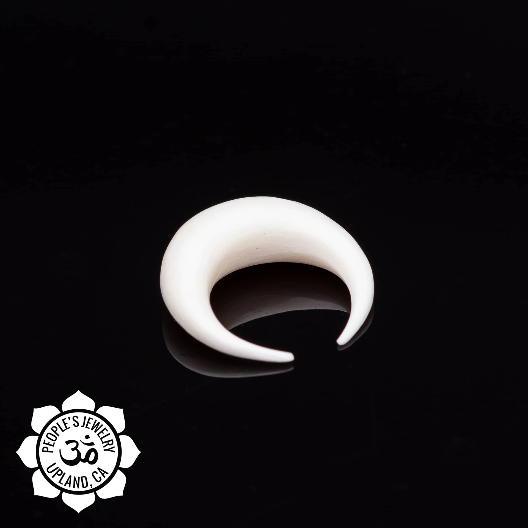 Buffalo Bone Septum Pincher