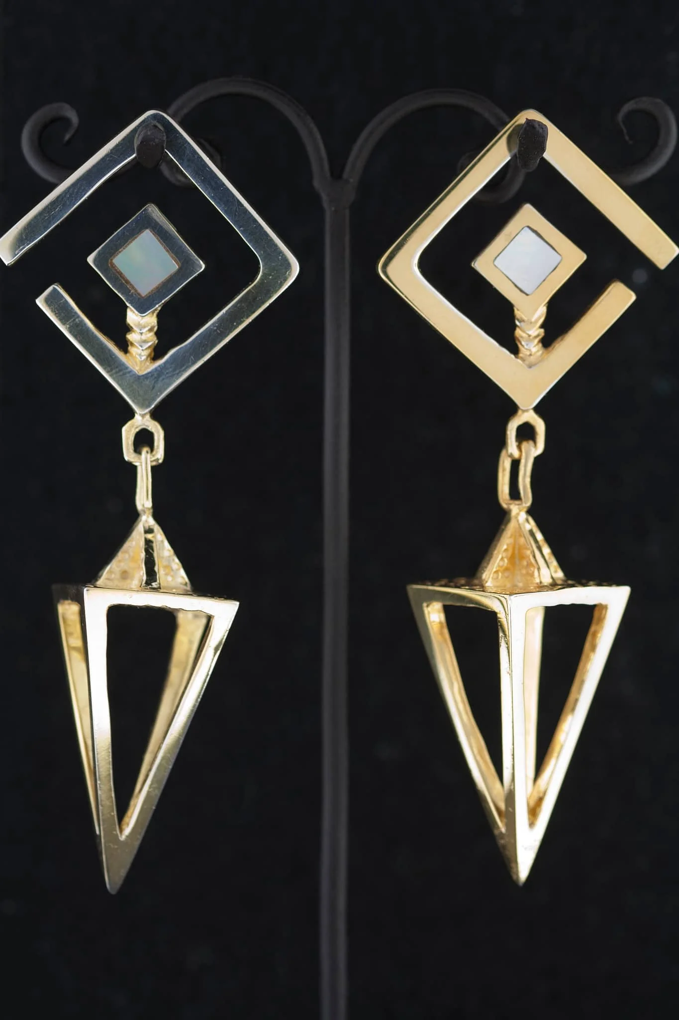 Gold Plated Cage Pointers with Shell – Mother of Pearl - Image 3