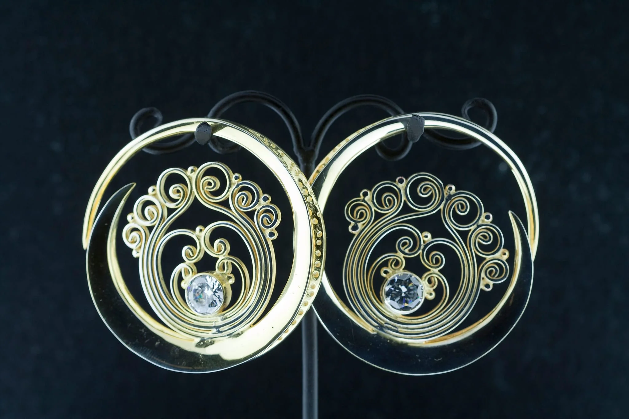 Gold Plated Circle with Extra Filigree and CZ - Image 3