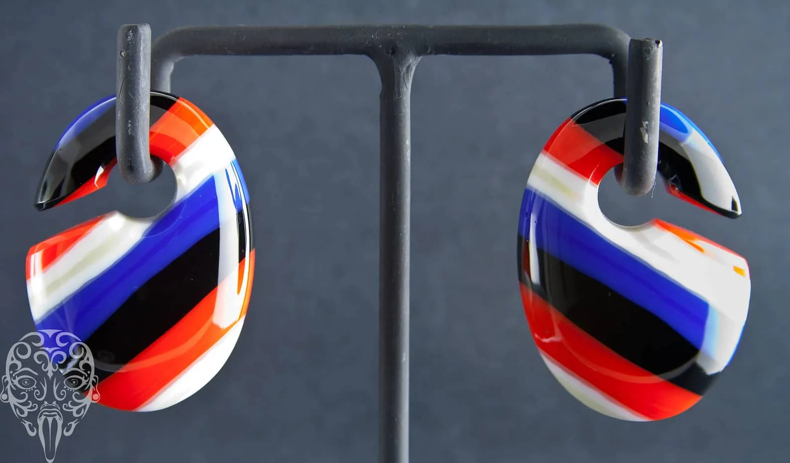 Gorilla Glass Sneaker Ovoids Stripes - Image 3
