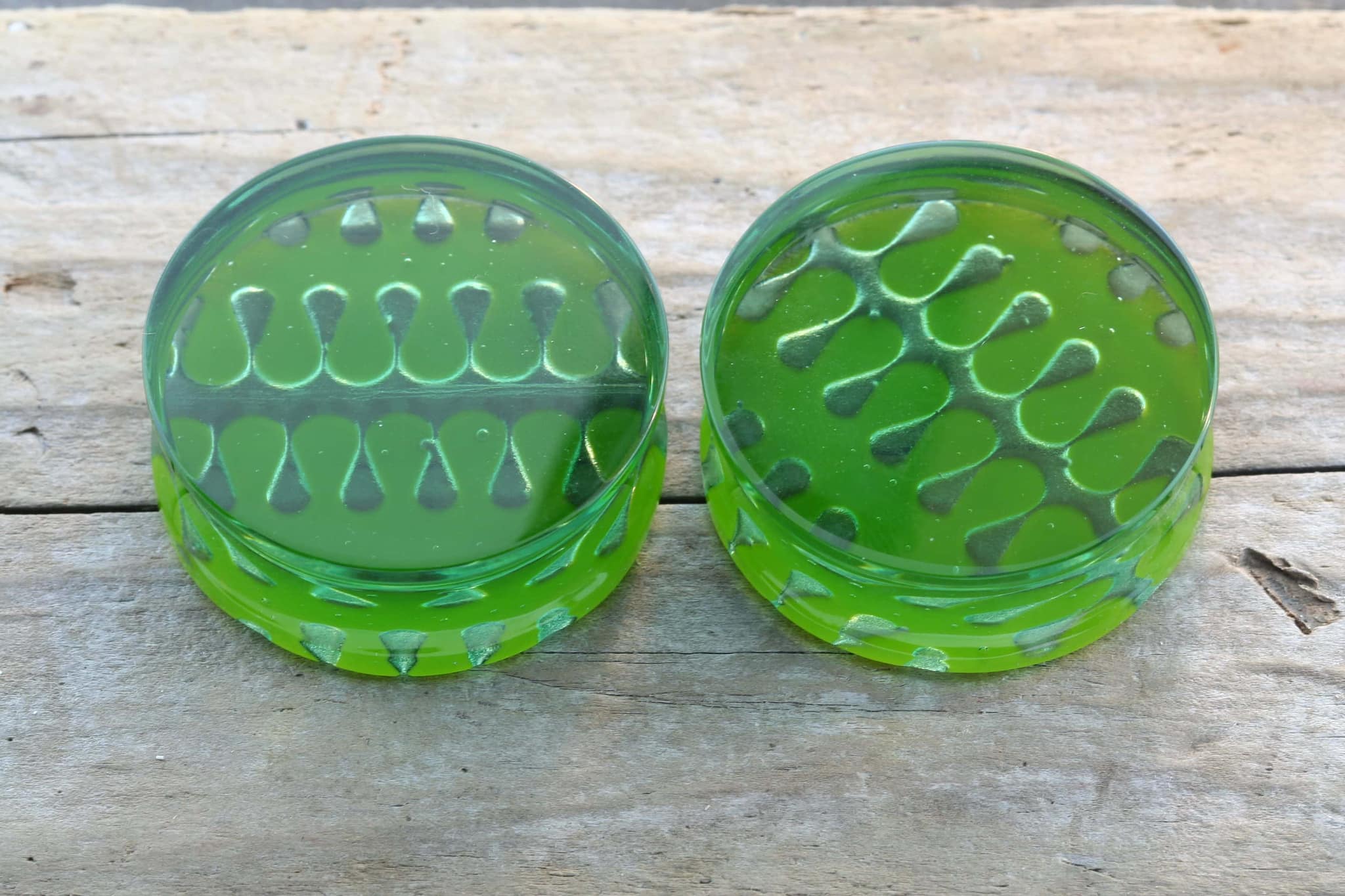 Retro Collection Swerve Plugs by Gorilla Glass - Image 3