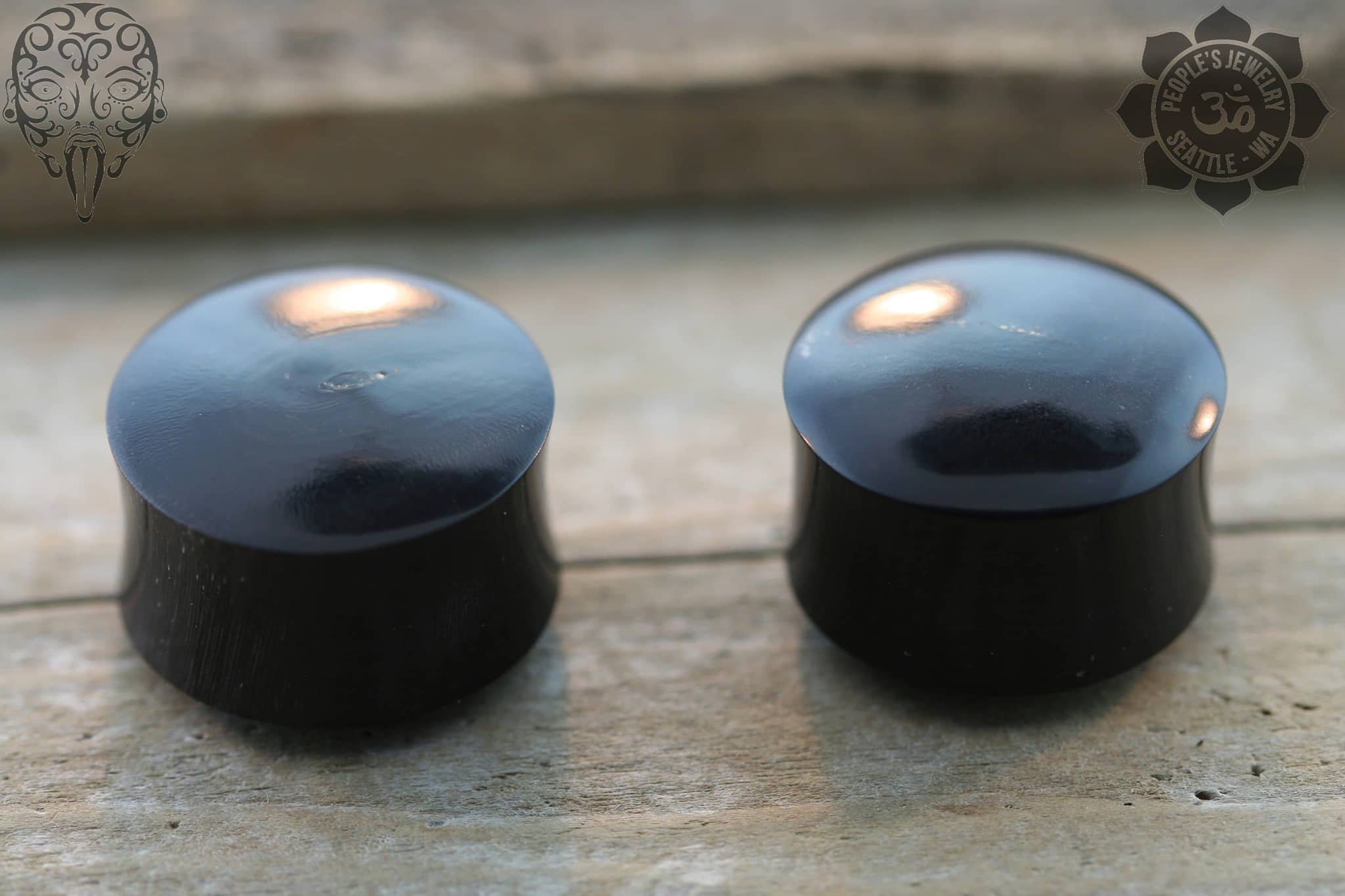 Solid Horn Plugs by Peoples Jewelry - Image 3
