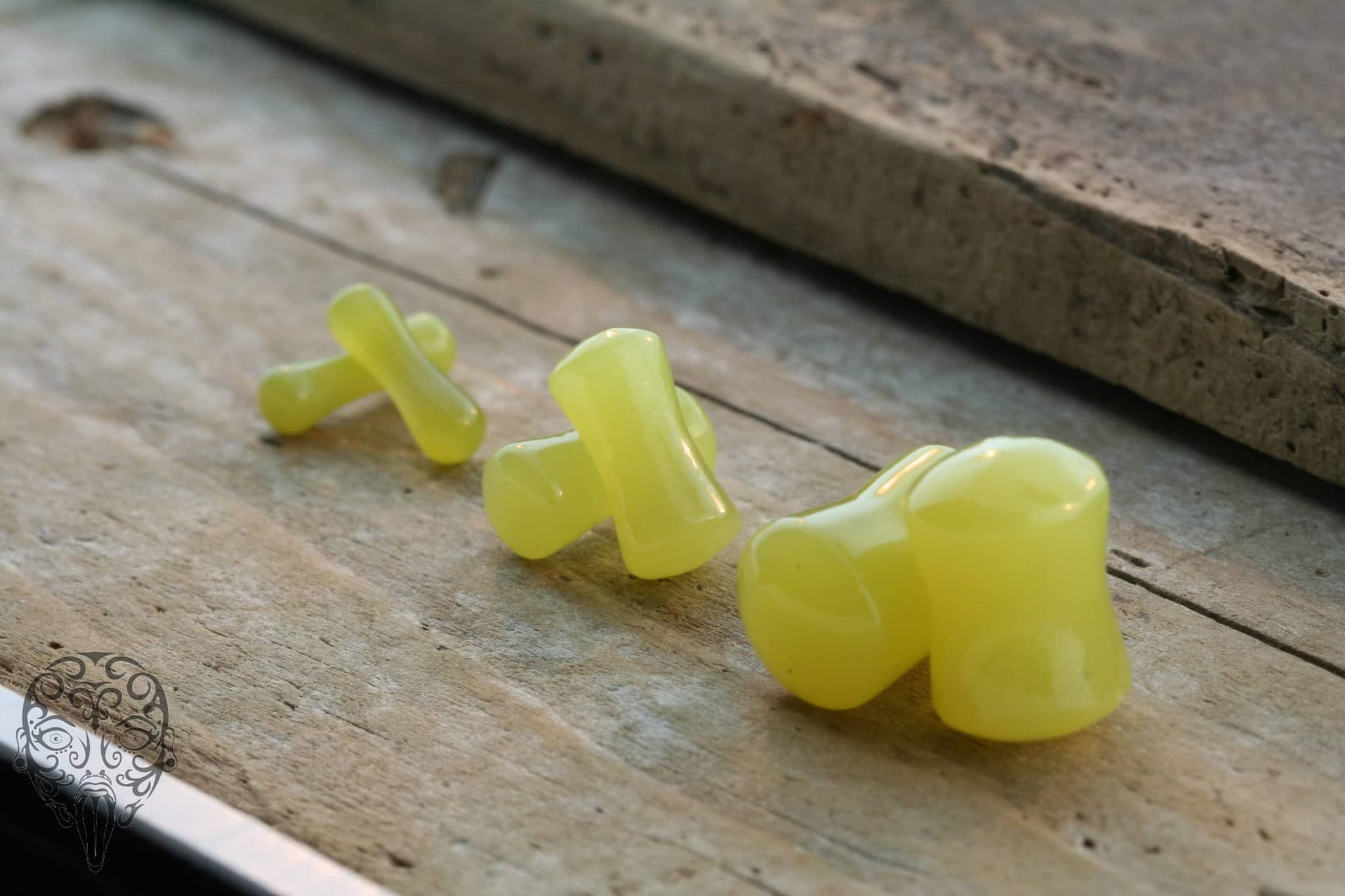 South China Jade Double Round Plugs - Image 10