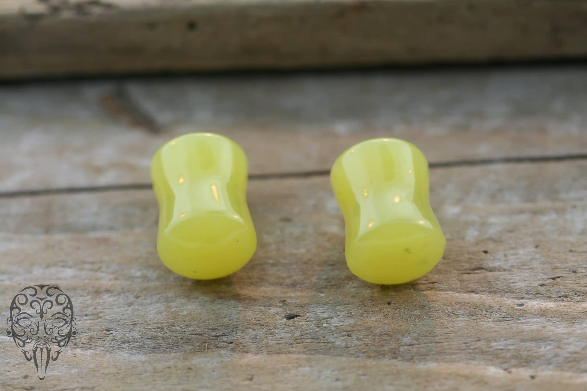 South China Jade Double Round Plugs - Image 8