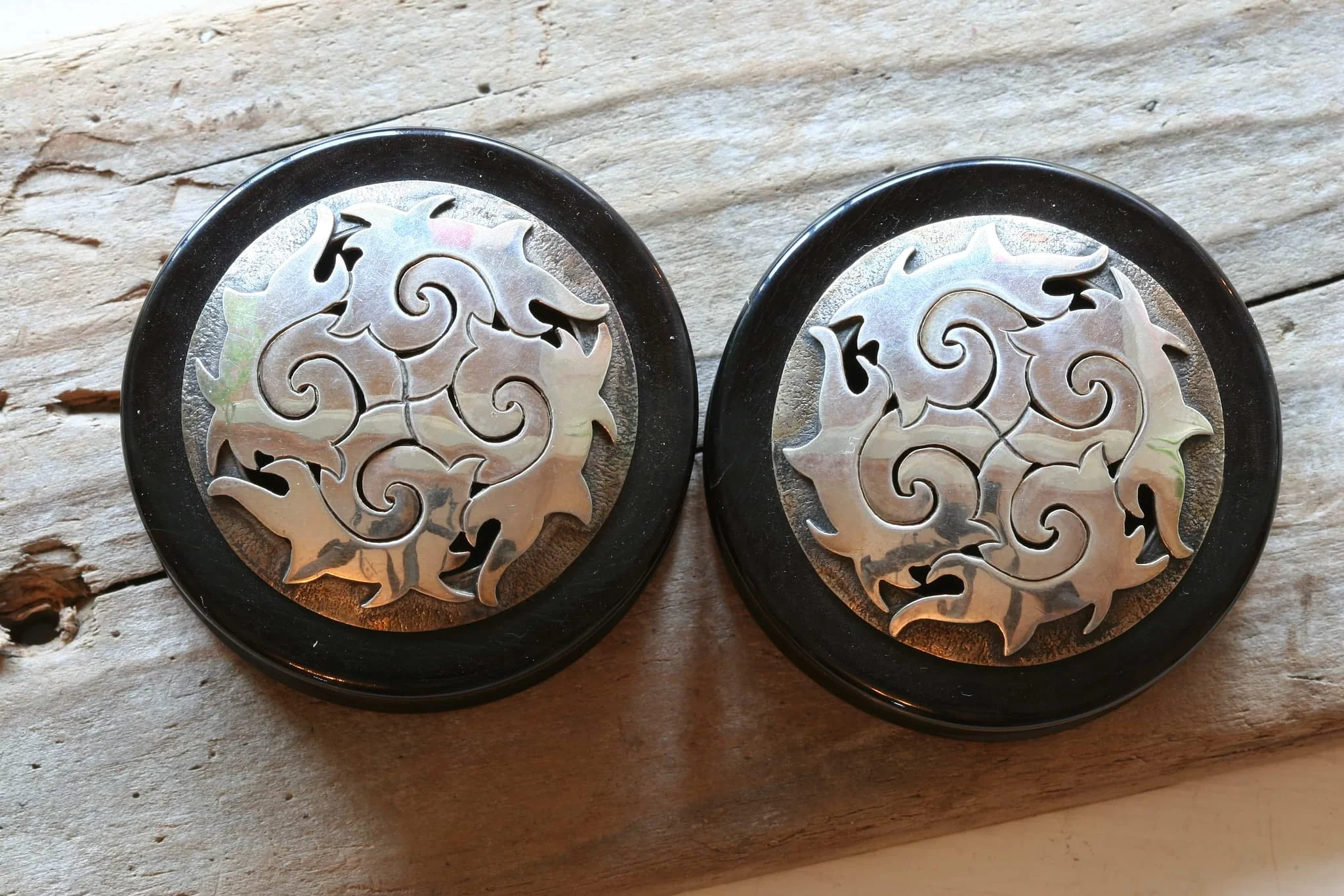 Borneo Dayak Horn and Silver Eyelets by Flaming Bones - Image 2