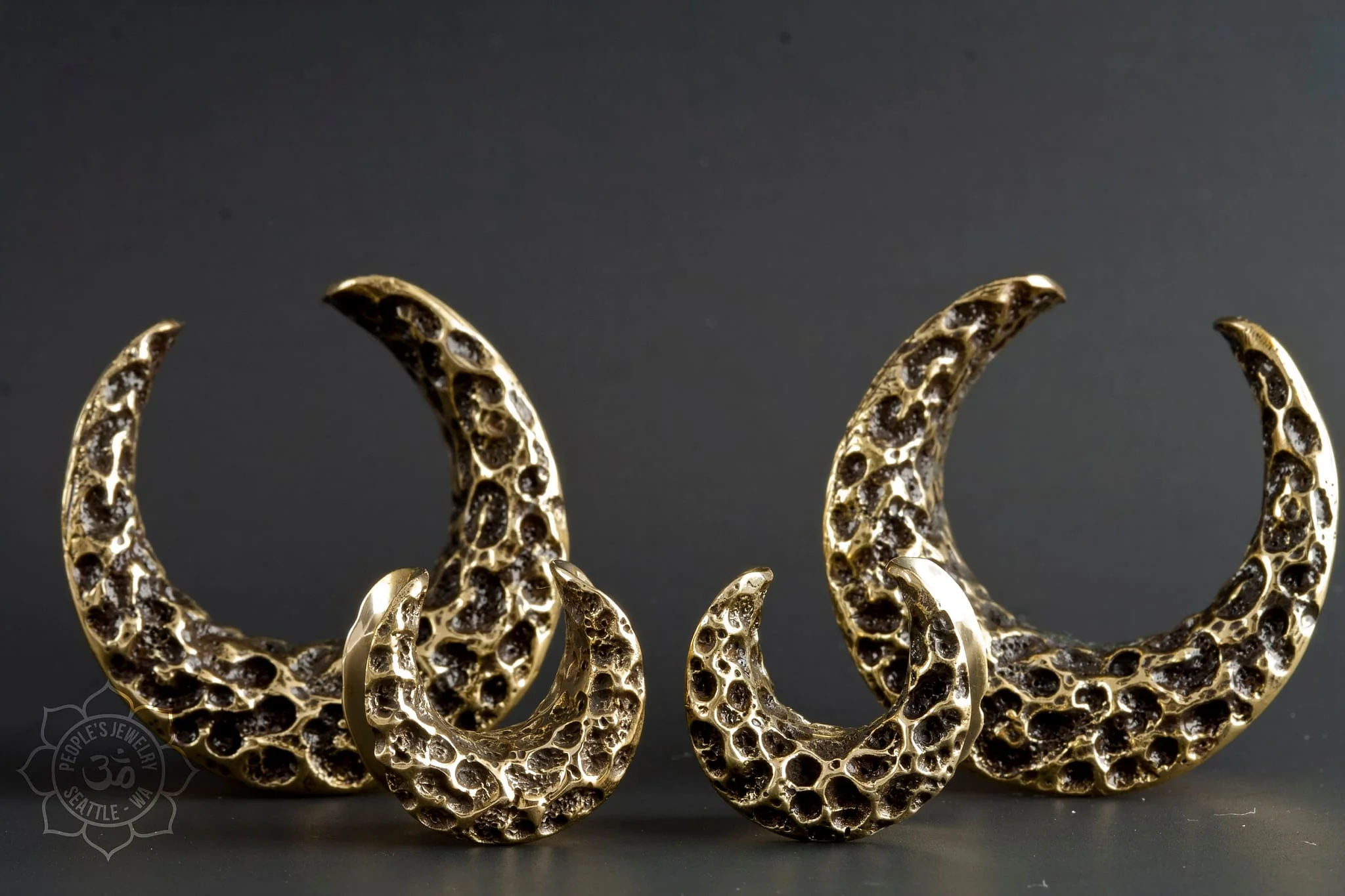 Textured Spreaders Saddles by Peoples Jewelry - Image 4