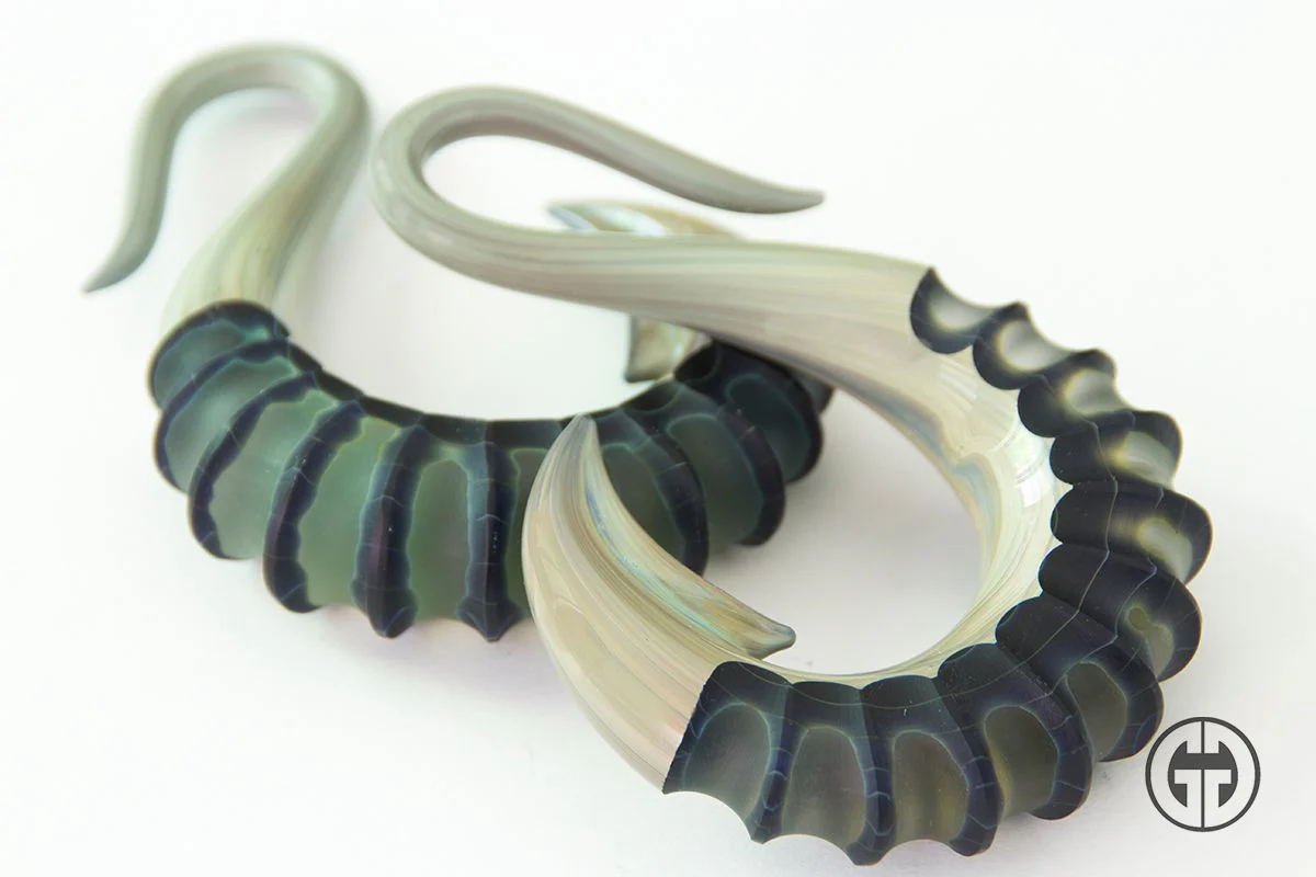 Manta Ray Hook Weights by Gorilla Glass